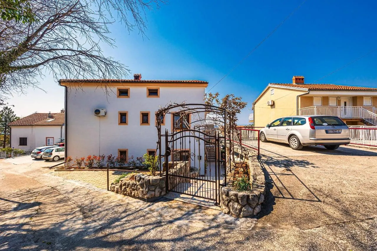 Apartmani Stefka Dramalj 0*,
