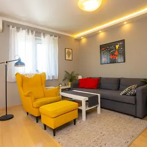 Apartment Aviani Kroatien