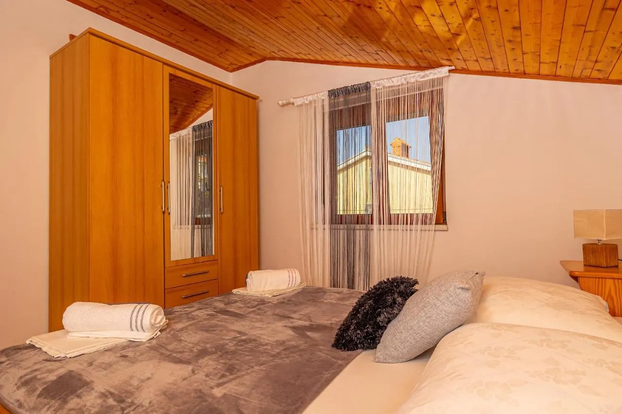 Apartmani Stefka Dramalj 0*,  Kroatien
